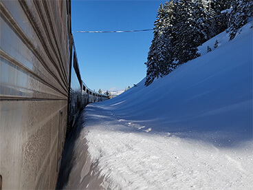 Amtrak California Zephyr in Snow